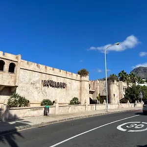 https://apt-malibu.adeje-hotels.com